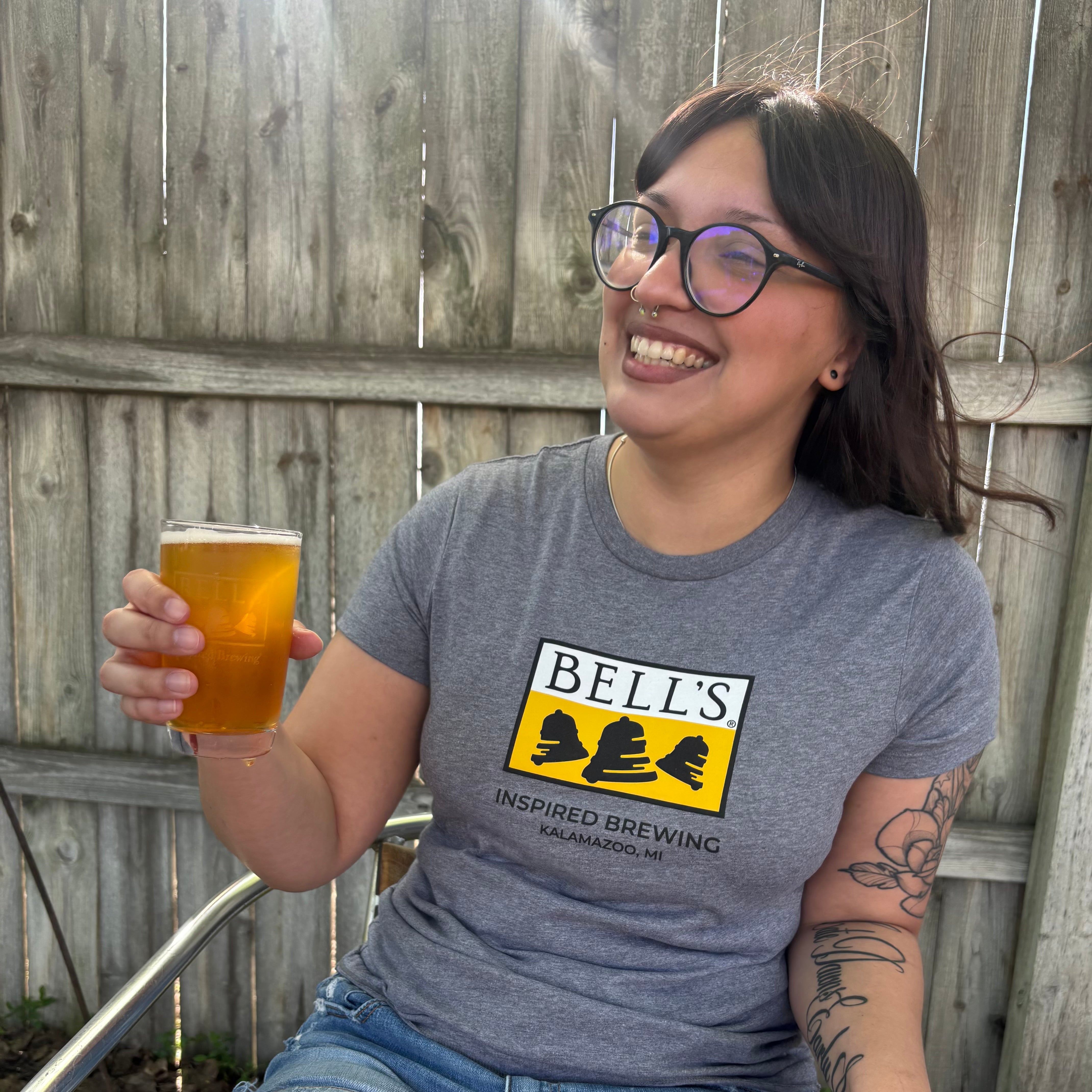 Bell's Women's Logo Short Sleeve Tee - Grey – Bell's General Store Online